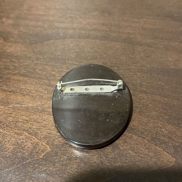 Lee Sands Lady with Hat in Oval Mosaic Inlay Vintage Brooch Pin - Picture 2 of 6